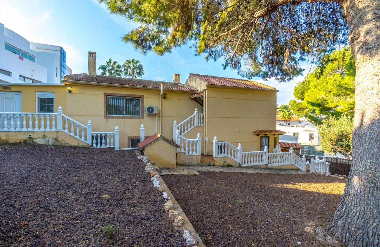 Rynek wtórny - Villa - Torrevieja - Los Balcones