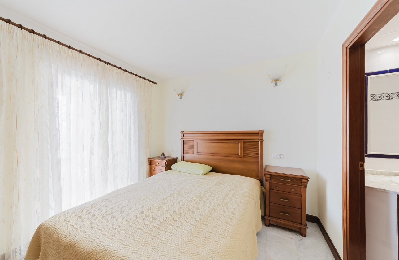 Rynek wtórny - Apartament - Torrevieja - Playa de los Locos