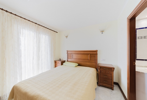 Rynek wtórny - Apartament - Torrevieja - Playa de los Locos