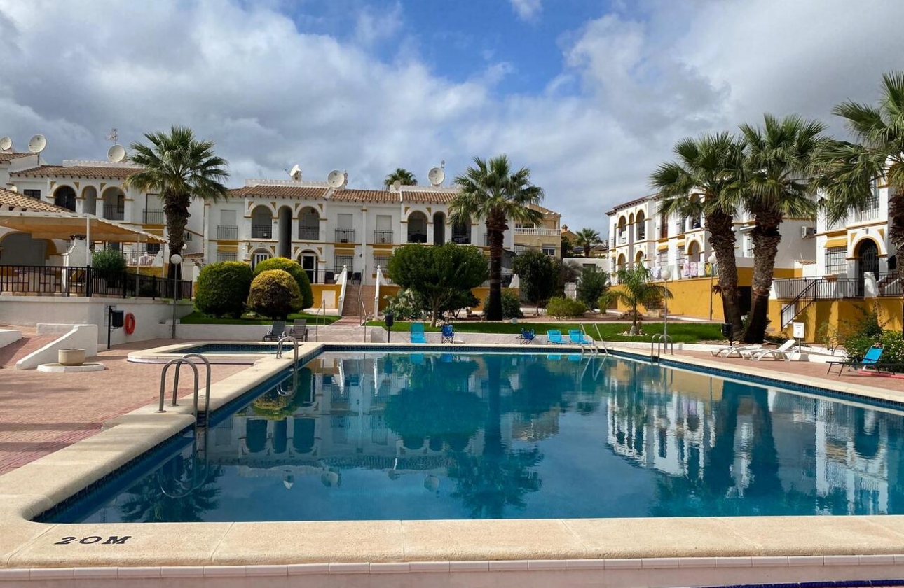 Rynek wtórny - Apartament - Orihuela Costa - Villamartín