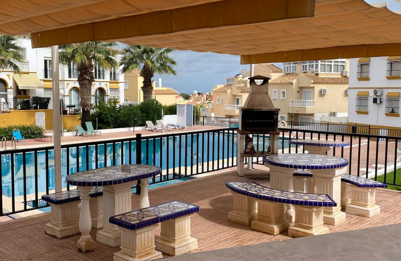 Rynek wtórny - Apartament - Orihuela Costa - Villamartín