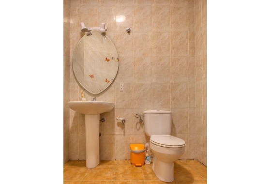 Rynek wtórny - Nieruchomość komercyjna - Torrevieja - La Mata