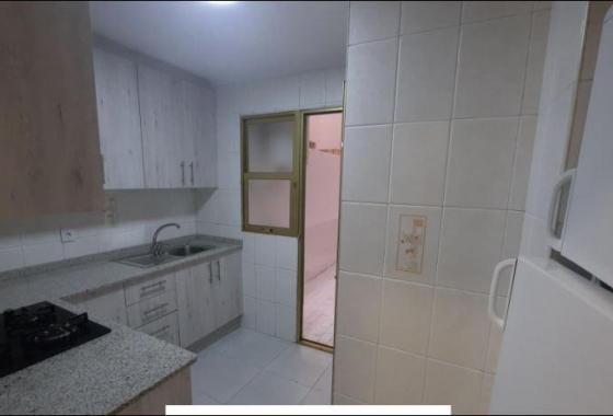 Rynek wtórny - Apartament - Torrevieja - La Mata