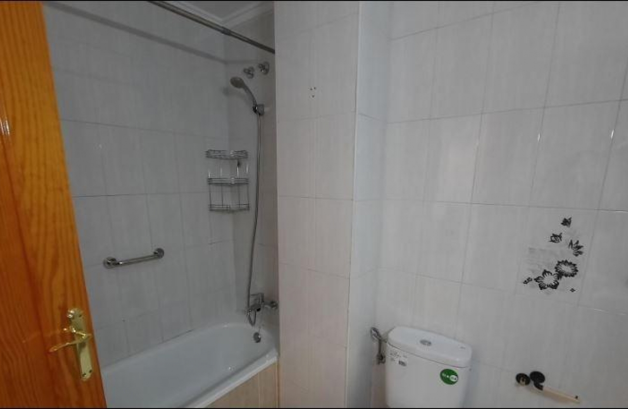 Rynek wtórny - Apartament - Torrevieja - La Mata