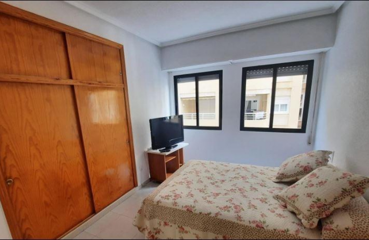 Rynek wtórny - Apartament - Torrevieja - La Mata