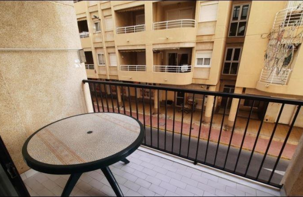 Rynek wtórny - Apartament - Torrevieja - La Mata
