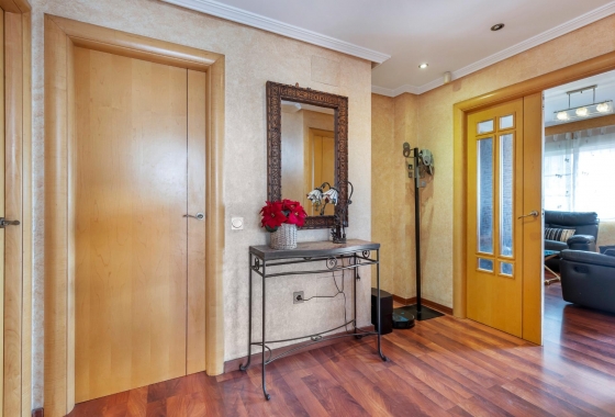 Resale - Semi-detached - Torrevieja - Aguas Nuevas