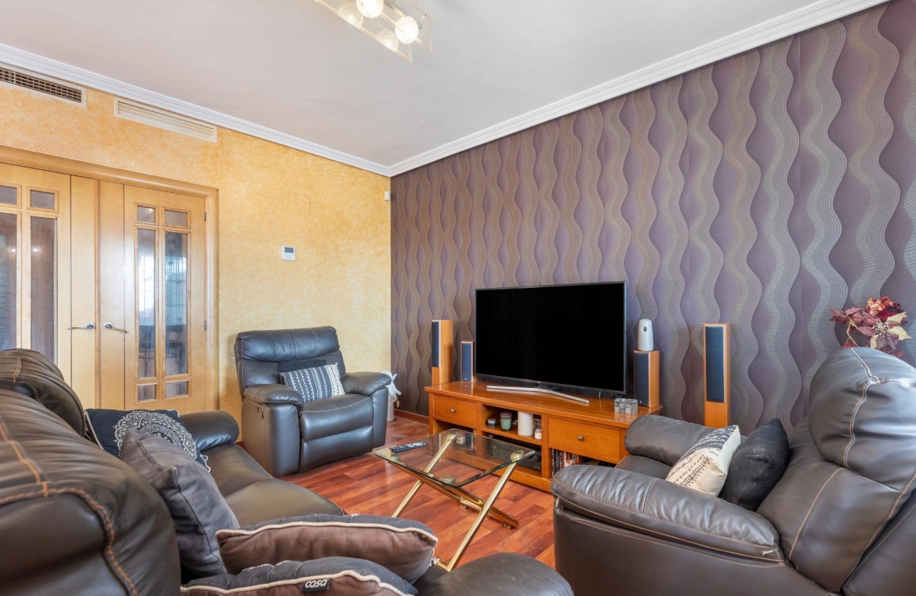 Resale - Semi-detached - Torrevieja - Aguas Nuevas