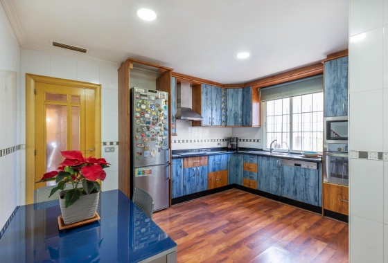 Resale - Semi-detached - Torrevieja - Aguas Nuevas