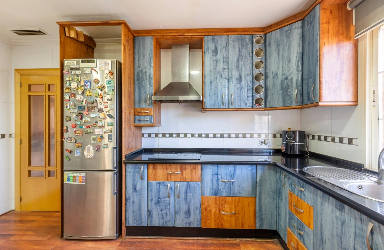 Resale - Semi-detached - Torrevieja - Aguas Nuevas