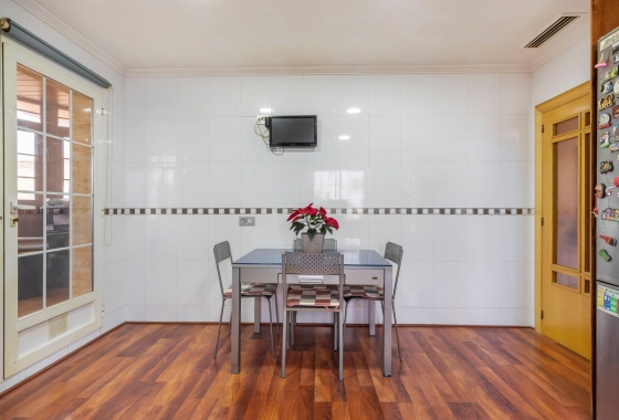 Resale - Semi-detached - Torrevieja - Aguas Nuevas