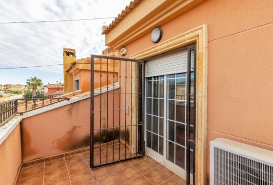Resale - Semi-detached - Torrevieja - Aguas Nuevas