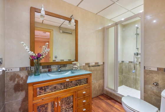 Resale - Semi-detached - Torrevieja - Aguas Nuevas