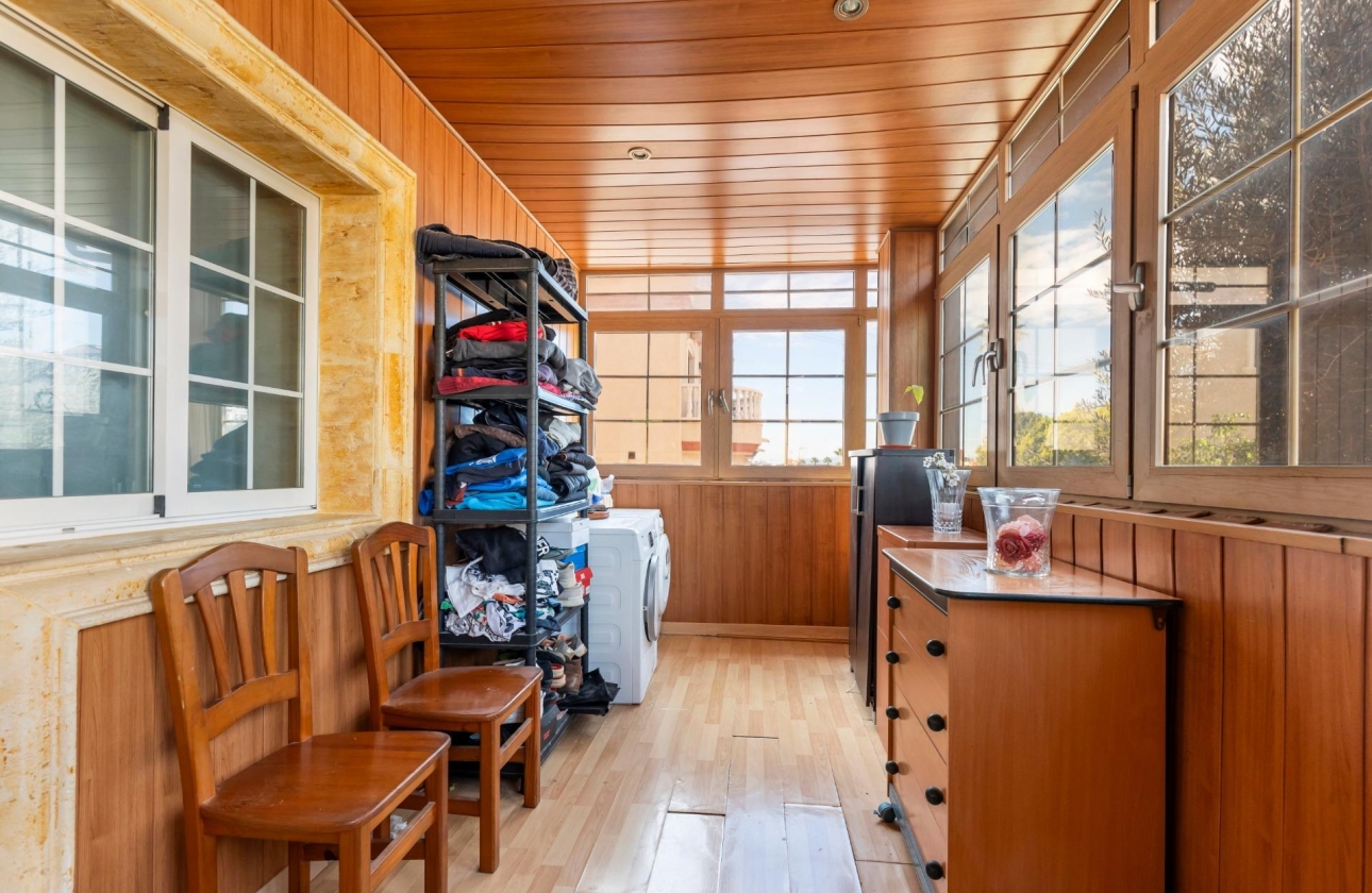 Resale - Semi-detached - Torrevieja - Aguas Nuevas