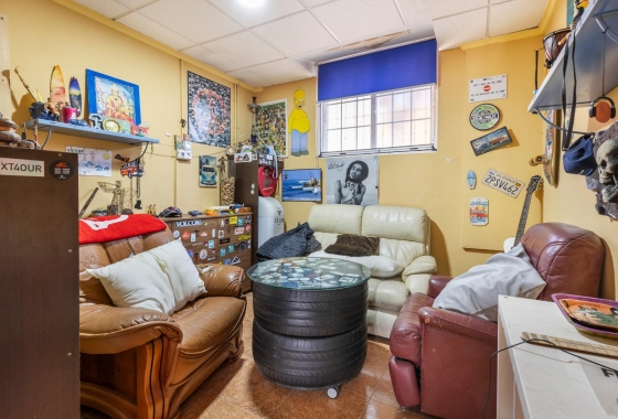 Resale - Semi-detached - Torrevieja - Aguas Nuevas