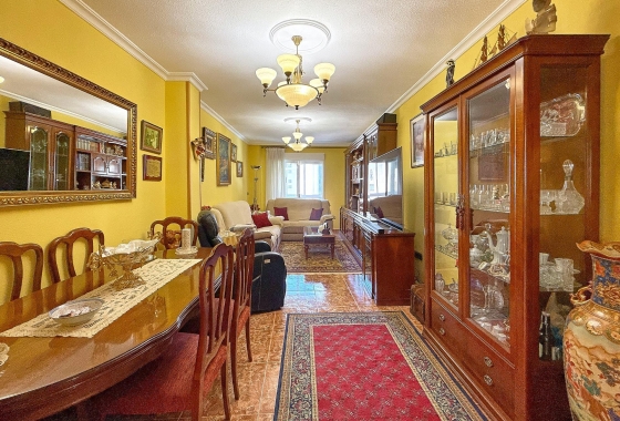 Rynek wtórny - Apartament - Torrevieja - Playa del Cura