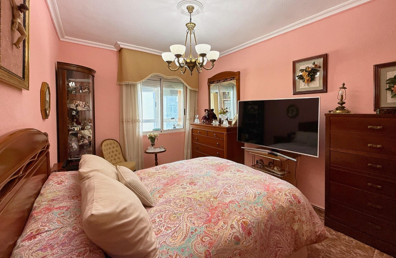 Rynek wtórny - Apartament - Torrevieja - Playa del Cura