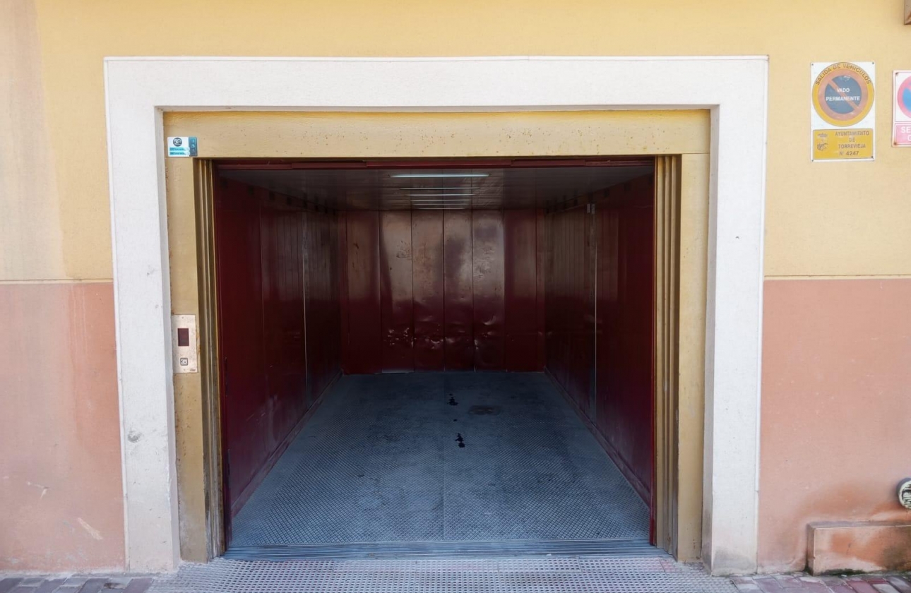 Rynek wtórny - Garaż - Torrevieja - La Mata