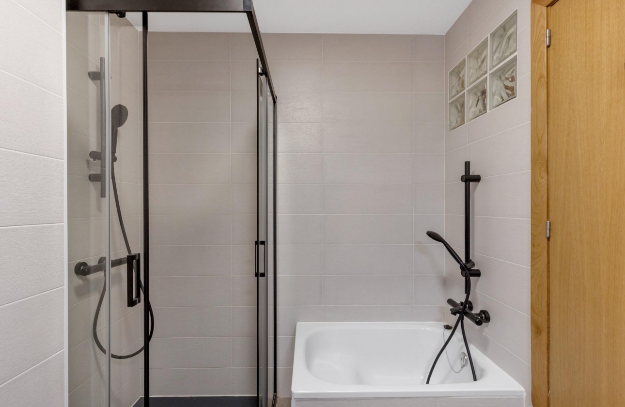 Rynek wtórny - Apartament - Torrevieja - Playa del Cura