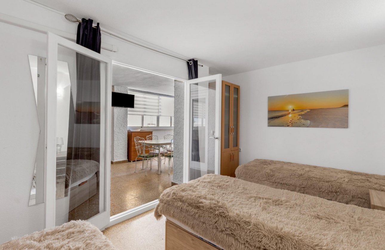 Rynek wtórny - Apartament - Torrevieja - Playa del Cura