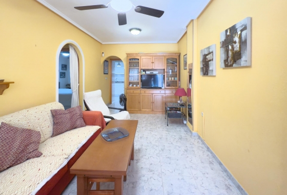 Resale - Apartment - Torrevieja - La Mata