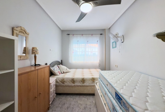 Resale - Apartment - Torrevieja - La Mata