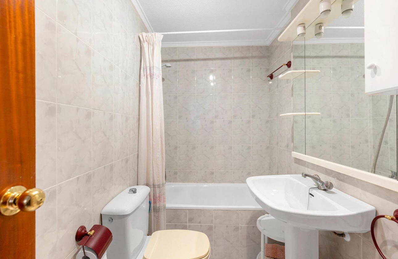 Rynek wtórny - Apartament - Torrevieja - Centro