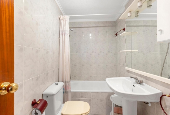Rynek wtórny - Apartament - Torrevieja - Centro