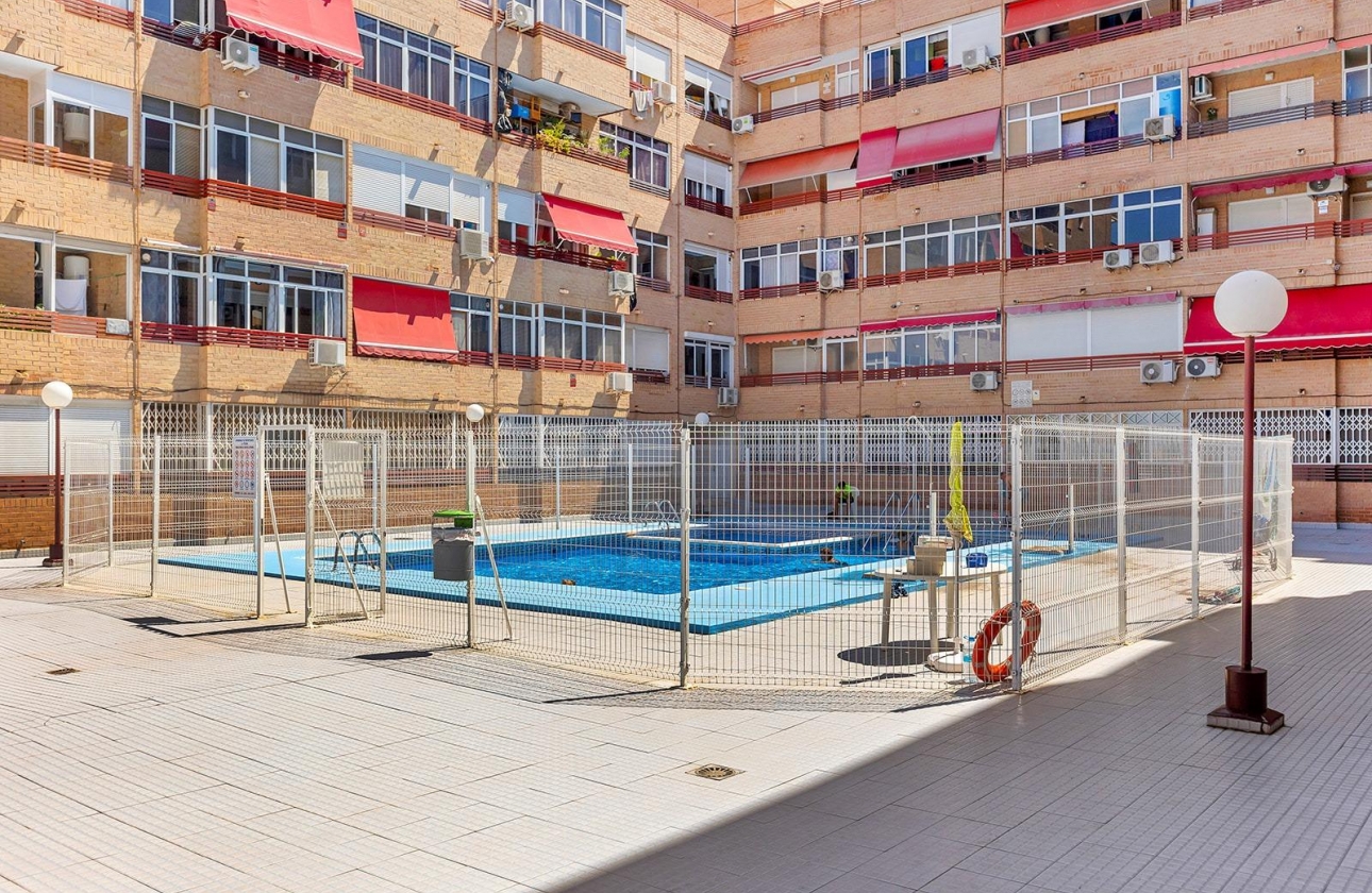 Rynek wtórny - Apartament - Torrevieja - Centro