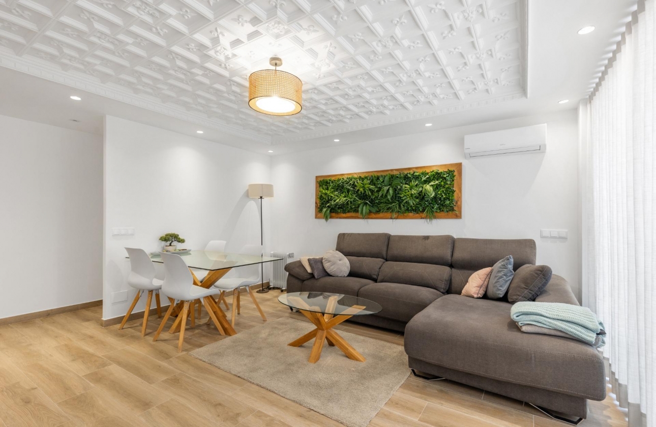 Rynek wtórny - Apartament - Torrevieja - Acequion