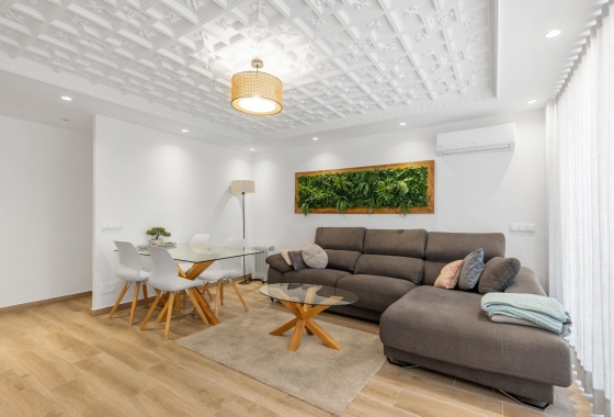 Rynek wtórny - Apartament - Torrevieja - Acequion