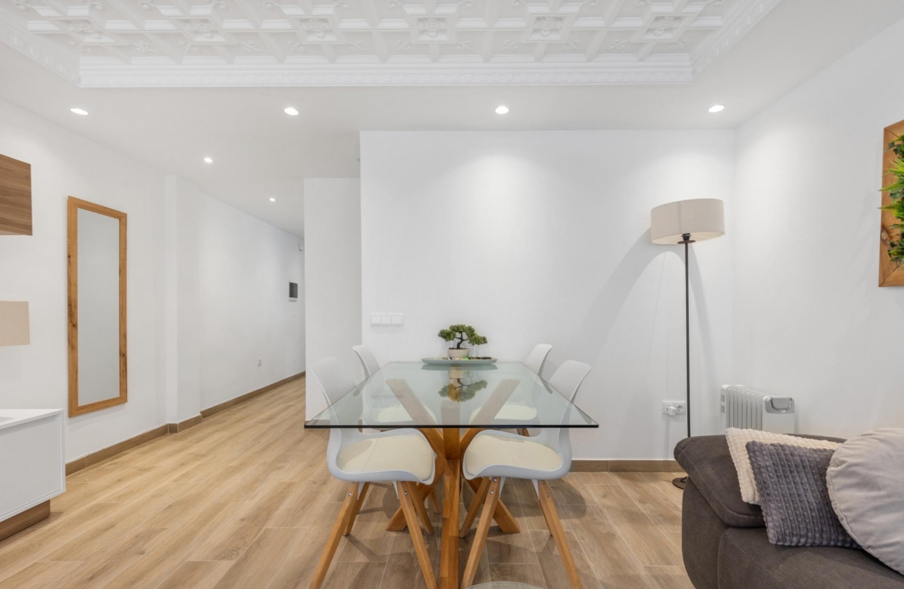 Rynek wtórny - Apartament - Torrevieja - Acequion