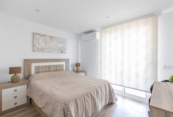 Rynek wtórny - Apartament - Torrevieja - Acequion