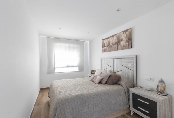 Rynek wtórny - Apartament - Torrevieja - Acequion