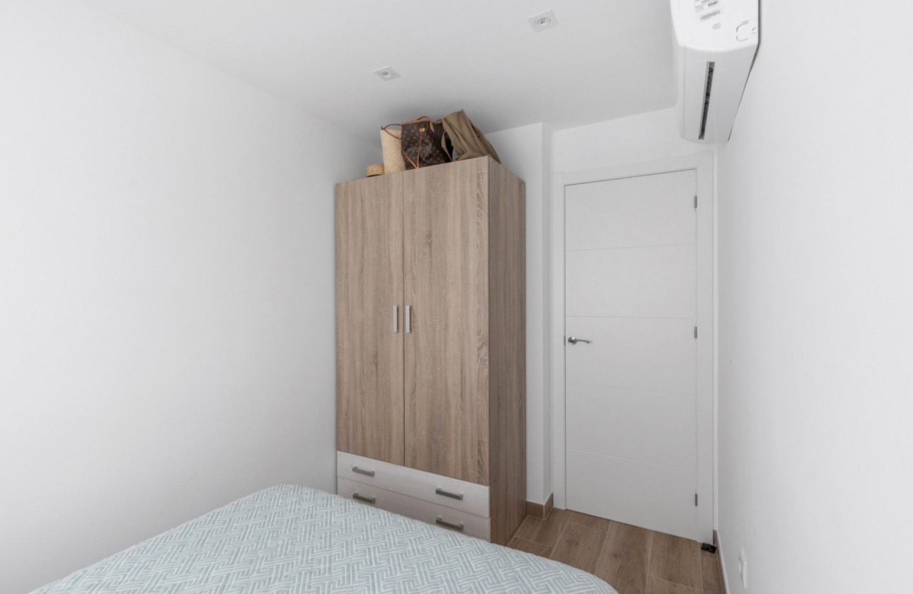 Rynek wtórny - Apartament - Torrevieja - Acequion