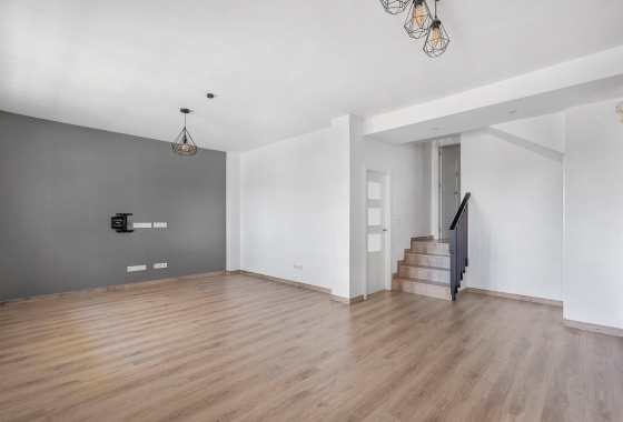 Rynek wtórny - Villa - Torrevieja - Aguas Nuevas