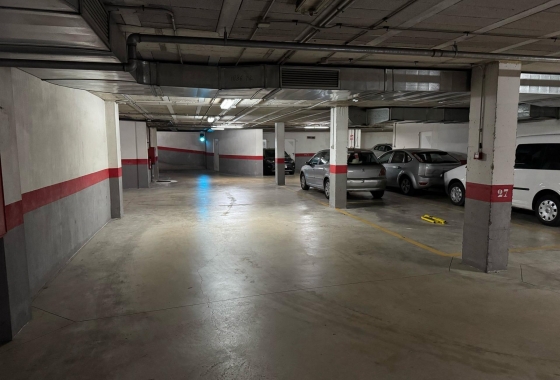 Rynek wtórny - Garaż - Torrevieja - Centro