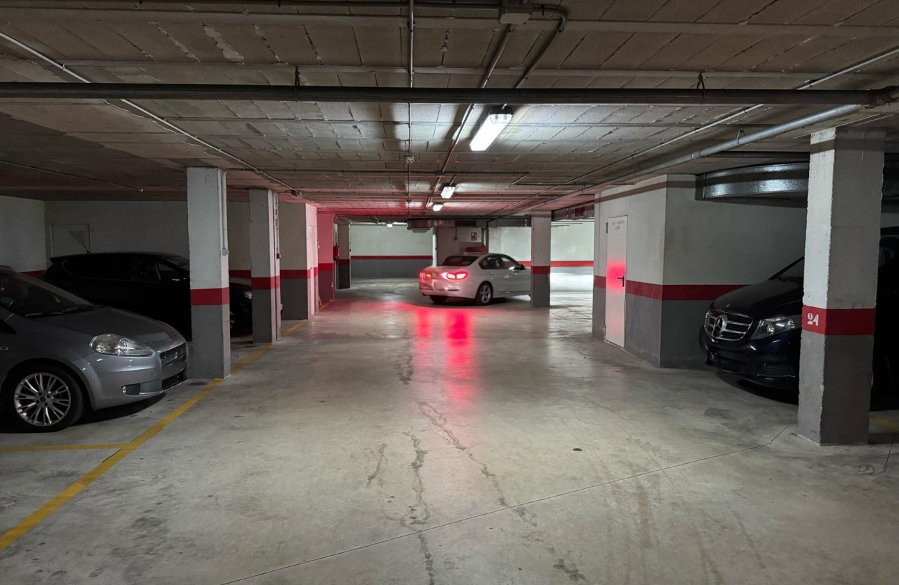 Rynek wtórny - Garaż - Torrevieja - Centro