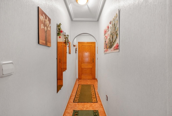 Resale - Apartment - Torrevieja - Estacion de autobuses