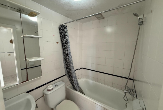 Reventa - Adosado - Torrevieja - Carrefour