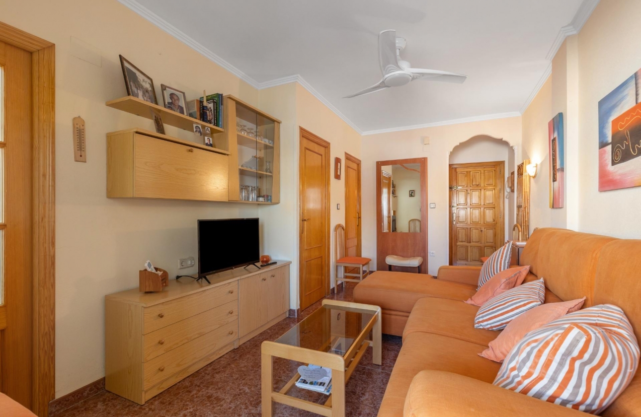 Resale - Apartment - Torrevieja - Playa de los Locos
