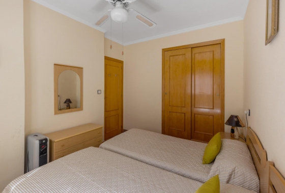 Resale - Apartment - Torrevieja - Playa de los Locos