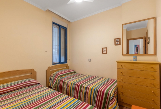Resale - Apartment - Torrevieja - Playa de los Locos