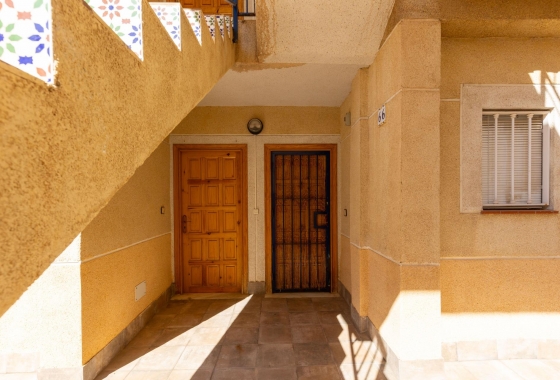 Resale - Apartment - Torrevieja - Playa de los Locos