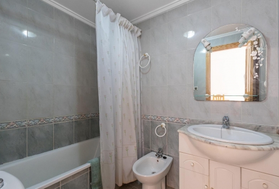 Rynek wtórny - Apartament - Torrevieja - Centro
