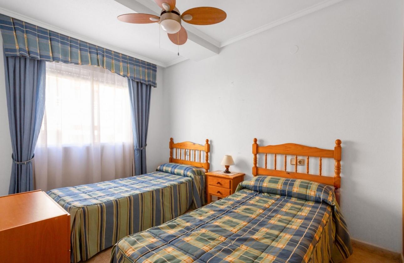 Rynek wtórny - Apartament - Torrevieja - Playa del Cura