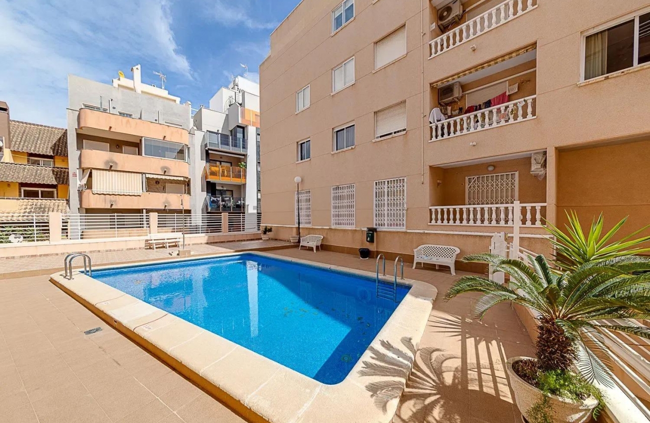 Rynek wtórny - Apartament - Torrevieja - Playa del Cura