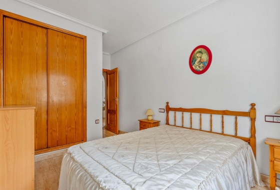 Resale - Apartment - Torrevieja - Estacion de autobuses