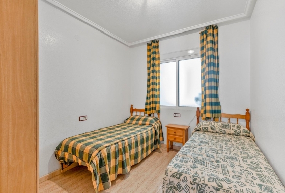 Resale - Apartment - Torrevieja - Estacion de autobuses