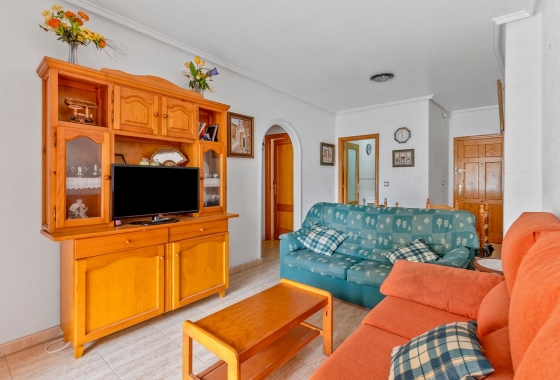Resale - Apartment - Torrevieja - Estacion de autobuses